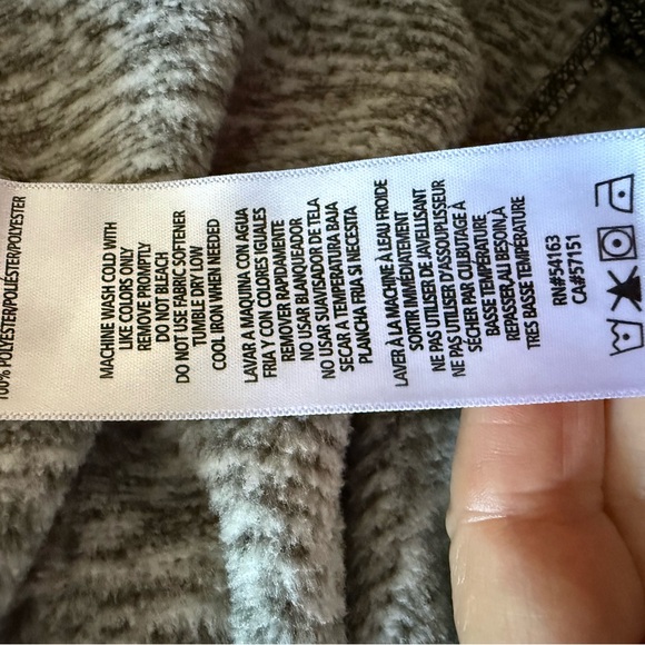 Calvin Klein Performance Coat Hood Removable - Picture 14 of 14